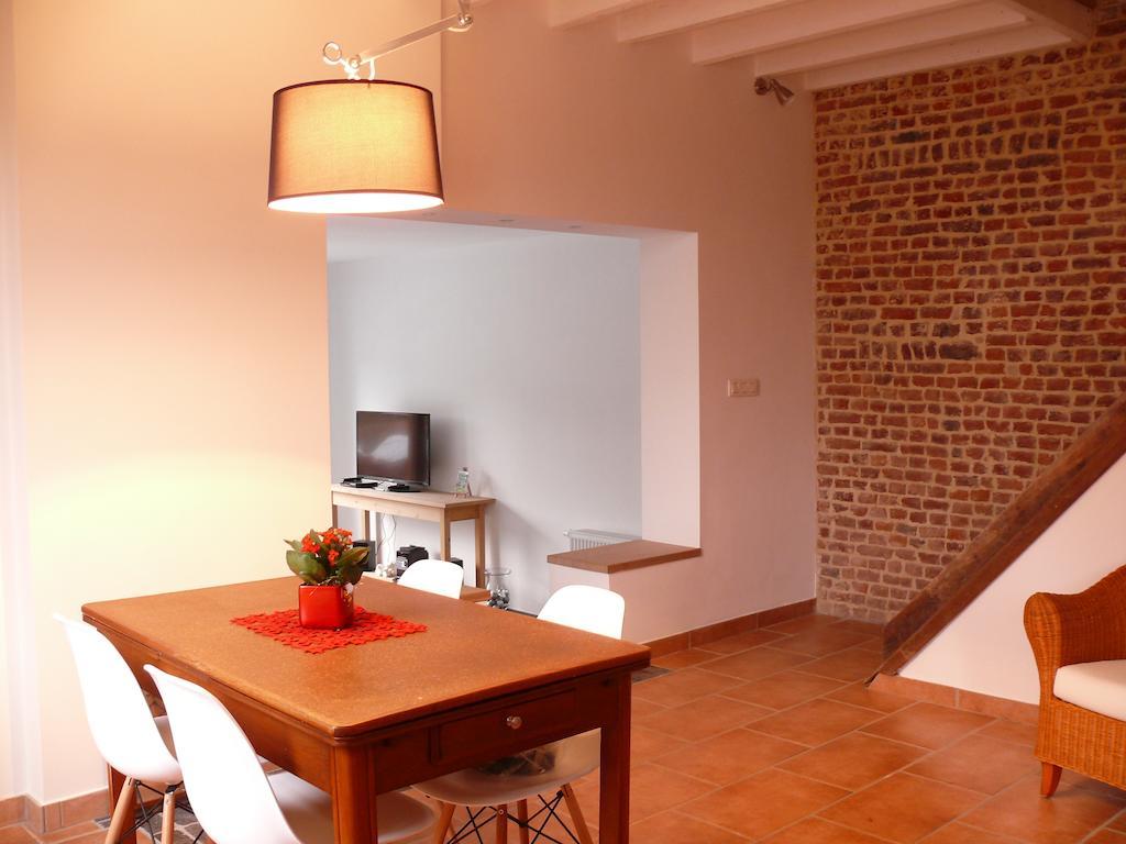 Gite La Malavisee Leernes Room photo